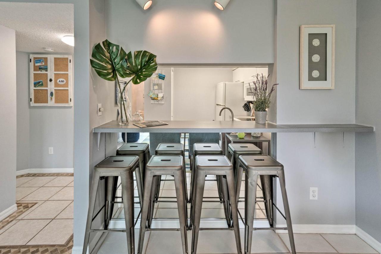 Condo With Pool And Gulf Access On Anna Maria Island! Holmes Beach Kültér fotó